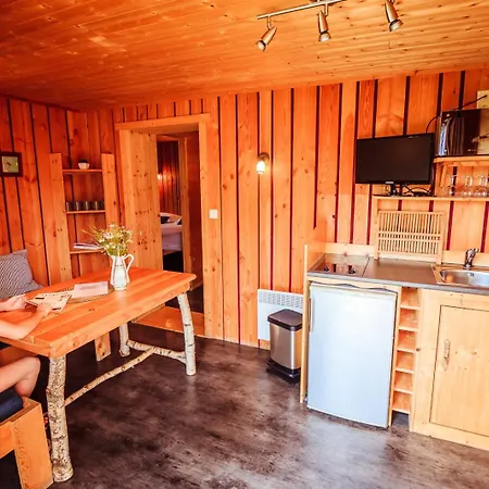 Hotell Les Volca'lodges De Tournebise Saint-Pierre-le-Chastel