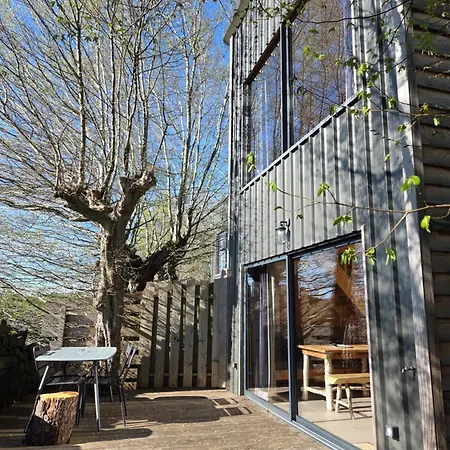 Les Volca'lodges De Tournebise *